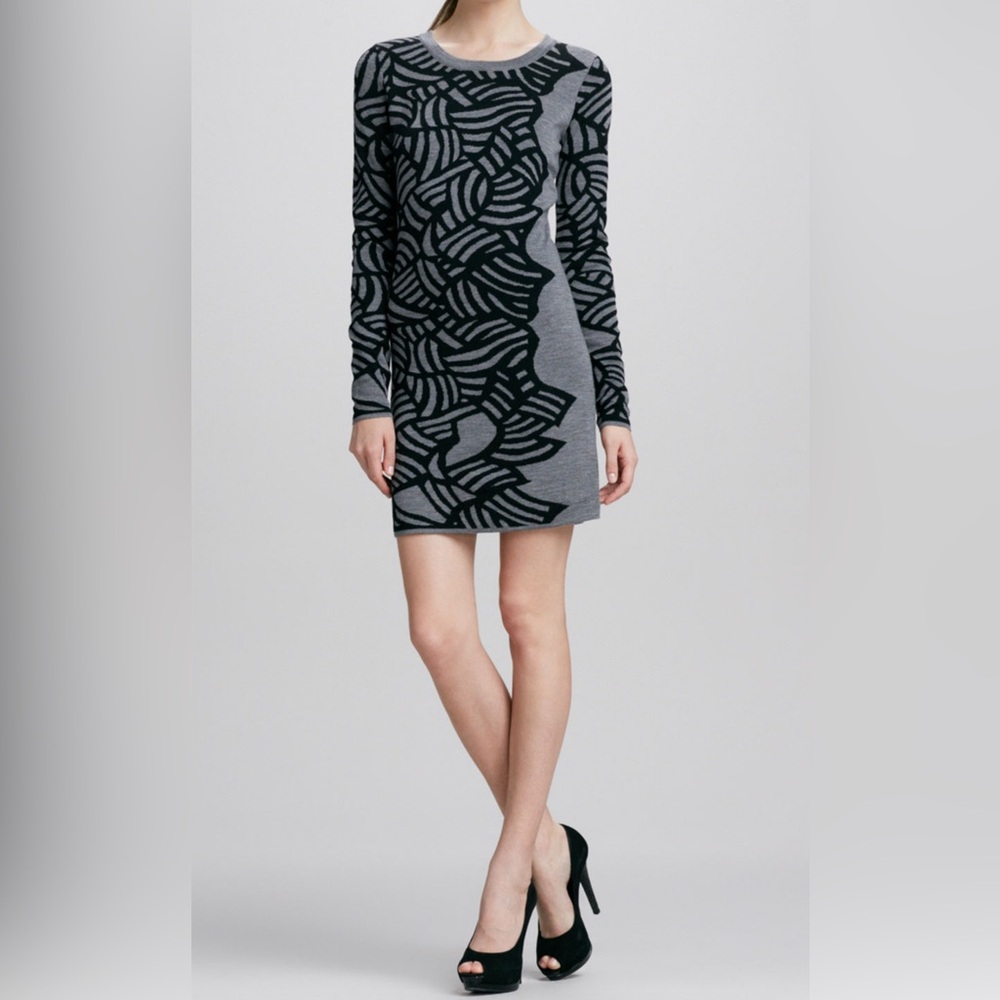 Diane von Fursenberg Mini Wool Dress  Size S